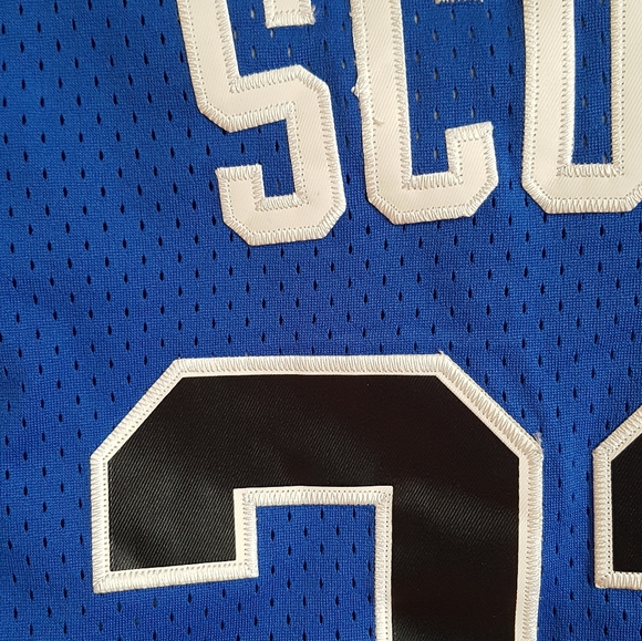 ONE TREE HILL NATHAN SCOTT HIGH SCHOOL BASKETBALL JERSEY - Picture 5 of 6